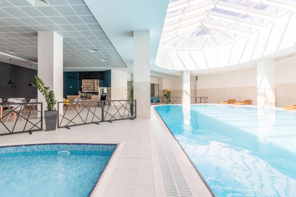 Cevahir Sky City Apartment-Spa & Fitness Center 斯科普里 外观 照片
