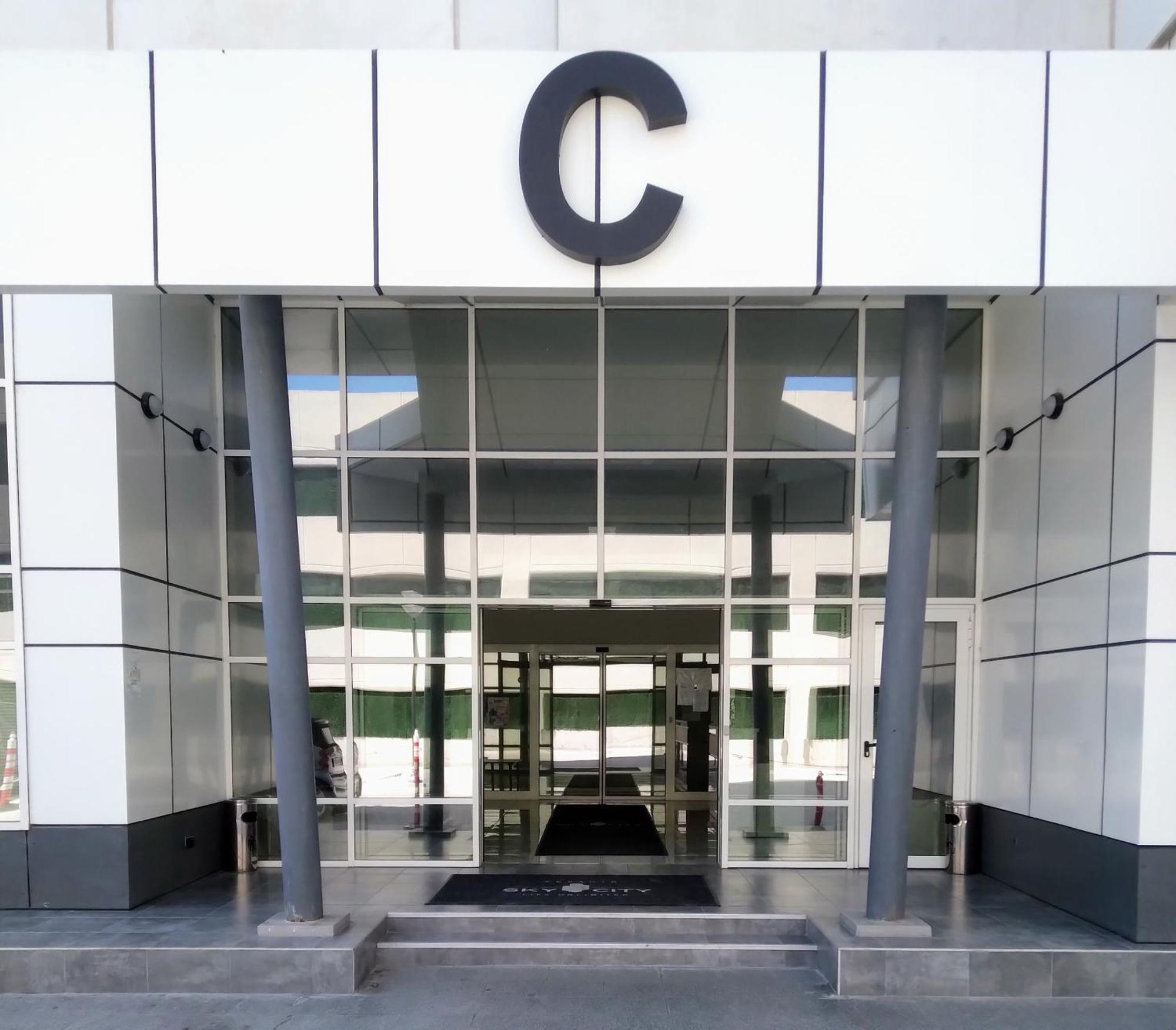 Cevahir Sky City Apartment-Spa & Fitness Center 斯科普里 外观 照片